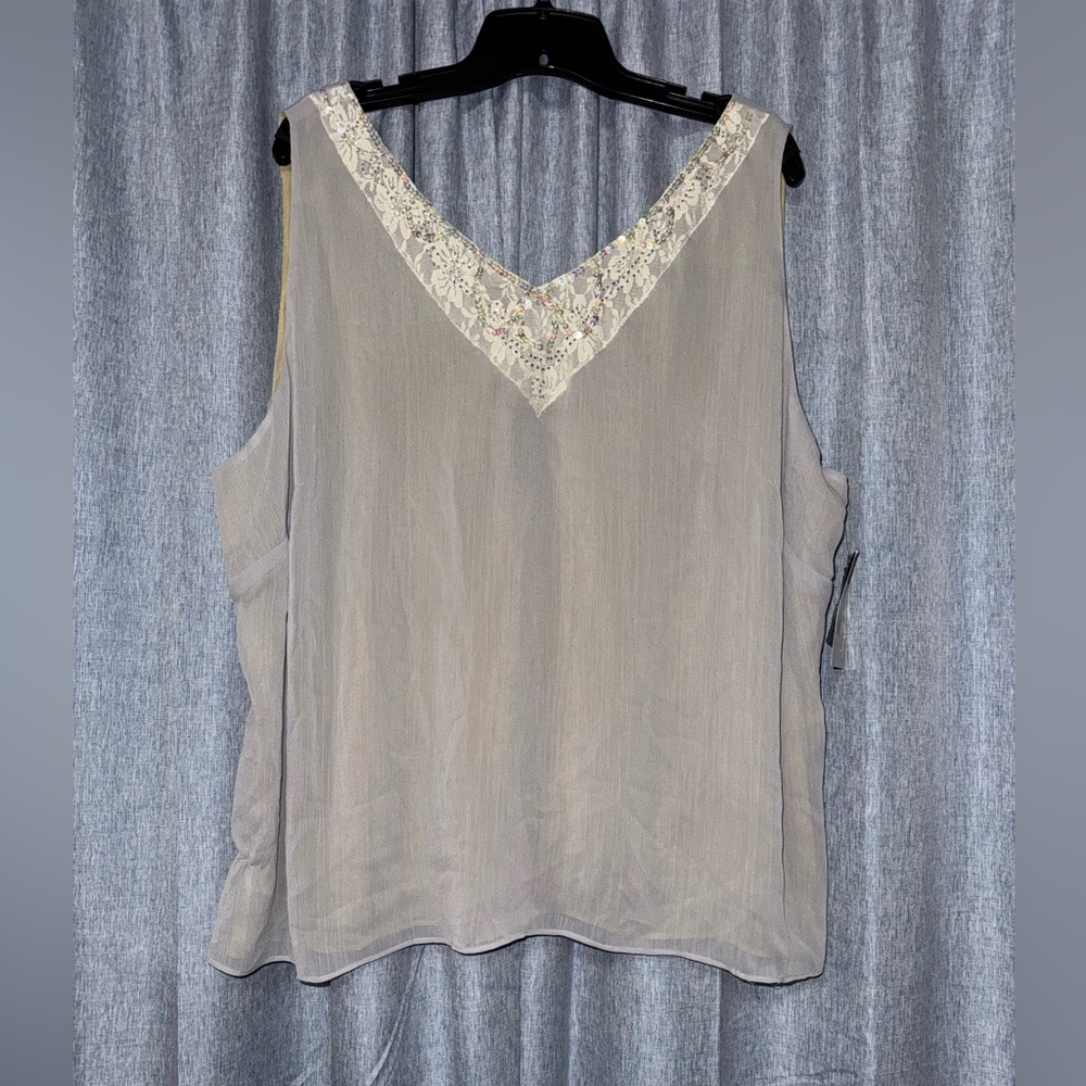 Elegant Gray Sleeveless Top with Lace Detail 22W NWT